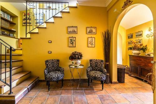 Casa Con Piscina Tra Borgo E Campagna