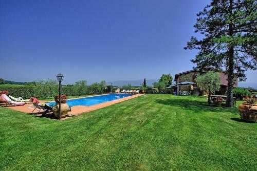 Cavriglia Villa Sleeps 12 Pool Wifi