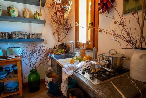 Cefalu Villa Sleeps 4 Wifi