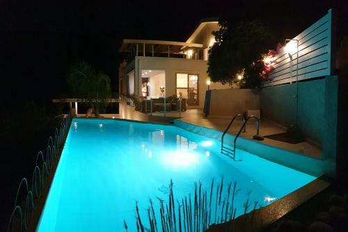 Villa La Vista - By Vacation Service