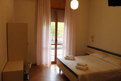 Hotel Residence Ponente Rooms And Coffee