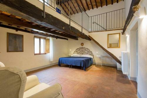 Razzaia Villa Sleeps 14 With Pool And Air Con