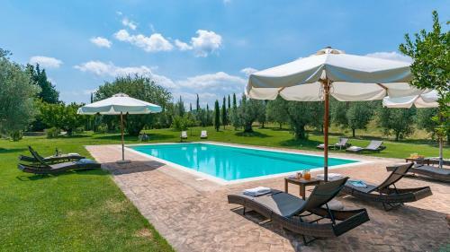 Villa Santo Stefano 10