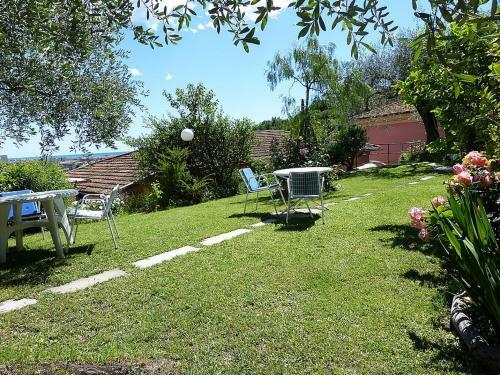 Chiavari Villa Sleeps 4 Pool Air Con Wifi