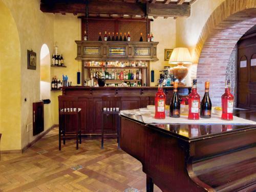 Opulent Holiday Home In Collazzone With Swimming Pool