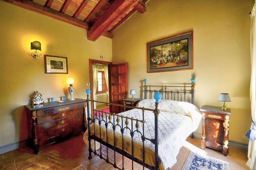 Case Colle Villa Sleeps 30 With Pool And Air Con
