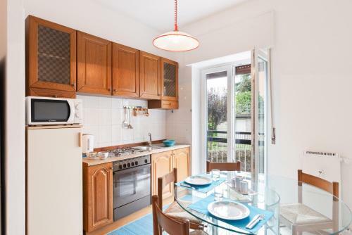 Como Lake Vintage Apartment