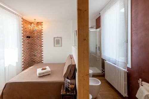Hostal Il Treno Dei Sogni Bed & Relais