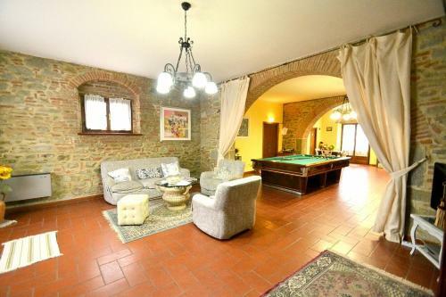Cortona Villa Sleeps 4 Pool Air Con Wifi