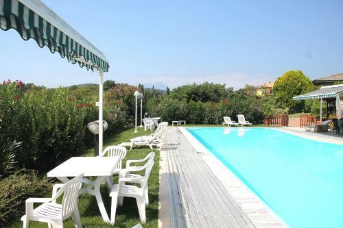 Apartmen Montegolo Four With Pool And Lake View