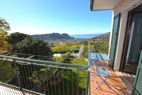 Apartmen Montegolo Four With Pool And Lake View
