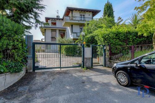 Desenzanoloft:two Apartments...one Price