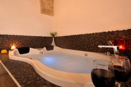 Hostal The Antiquity Heart Mansion