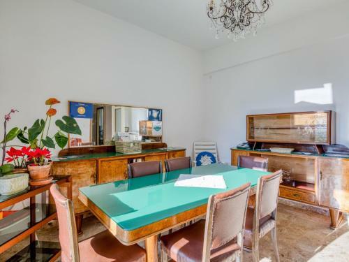 Quaint Holiday Home In Erli With Balcony