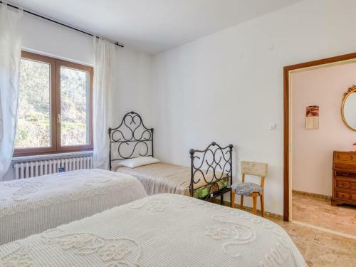 Quaint Holiday Home In Erli With Balcony
