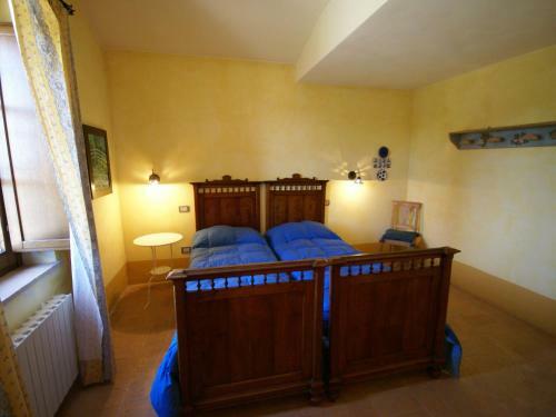 Garden-view Villa In Fabro With Swimming Pool