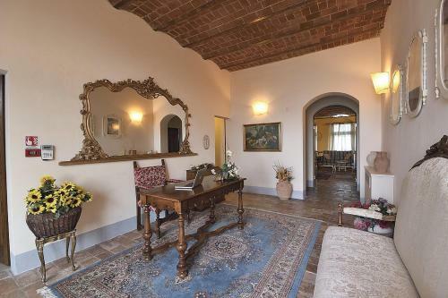 Fattoria Montecchio Villa Sleeps 18 Pool Air Con