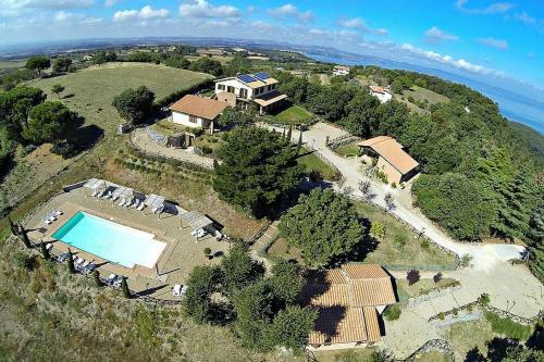 Fiordini Villa Sleeps 4 Pool Air Con Wifi