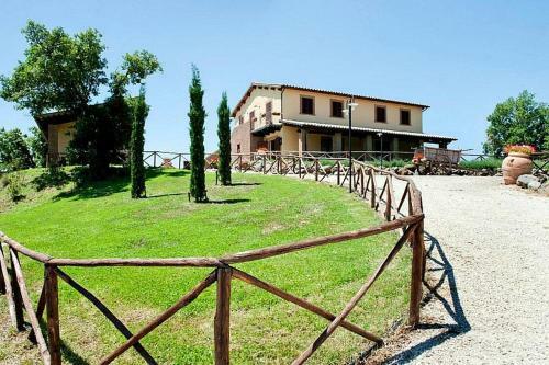 Fiordini Villa Sleeps 6 Pool Air Con Wifi