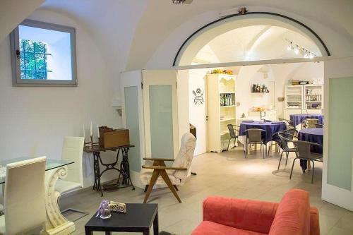 Finale Ligure Villa Sleeps 8