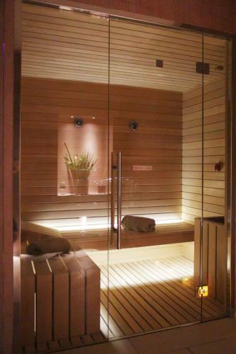 Hotel Florence Luxury Suites And Wellness