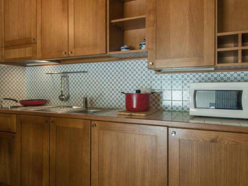 Tasteful Holiday Home In Folignio With Garden