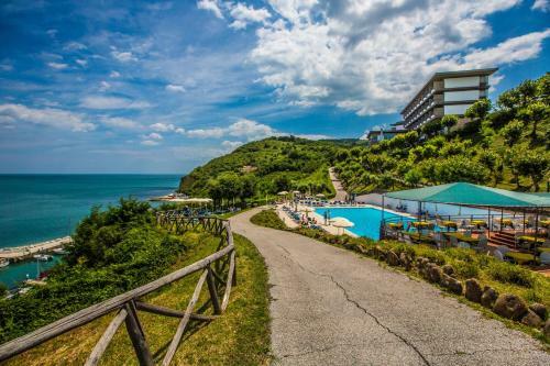Hotel Albergo Capo Est