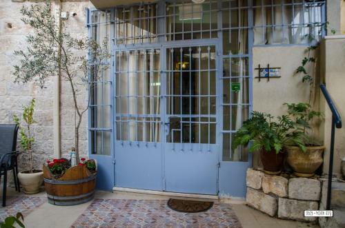 Hostal Alexandra House