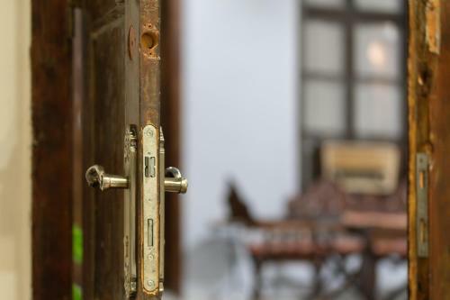 Hostal Fauzi Azar Inn