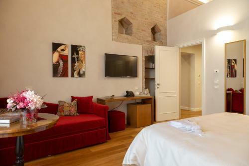 Hotel Dimora Storica Lo Svevo