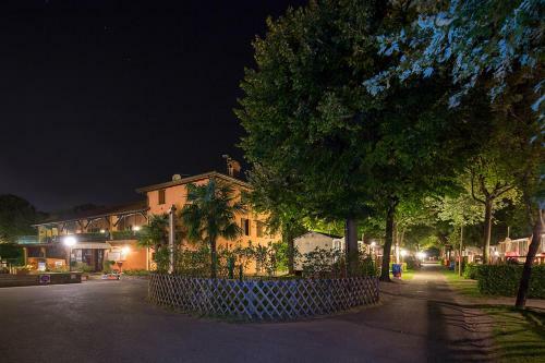 Camping Del Sole Village