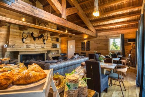 Hostal Baita Maore Luxury Rooms