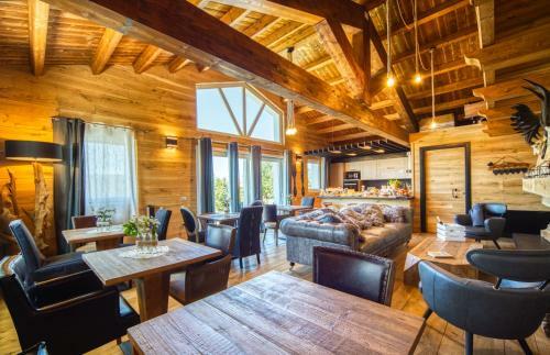 Hostal Baita Maore Luxury Rooms
