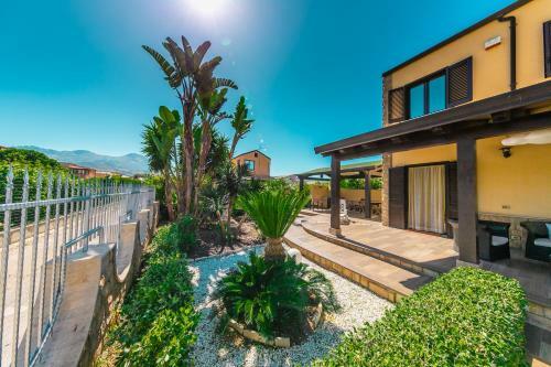 Rentopolis Luxury Villas
