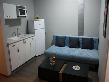 Apartamento Rich Luxury Suites