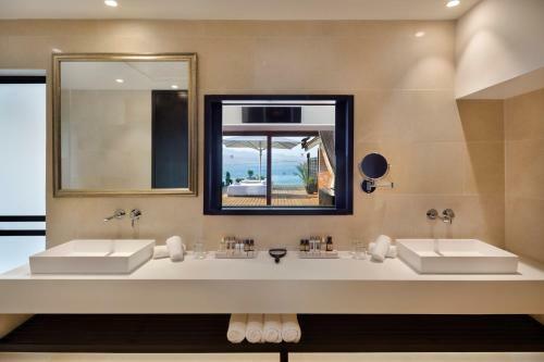 Orchid Hotel & Resort