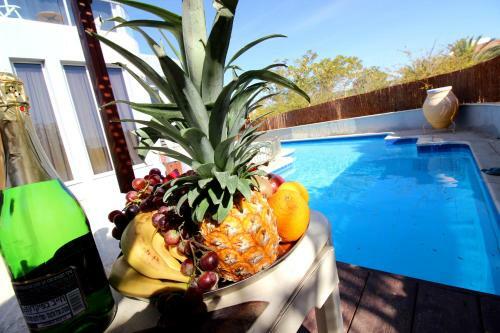 Hostal Guest House Villa Custo