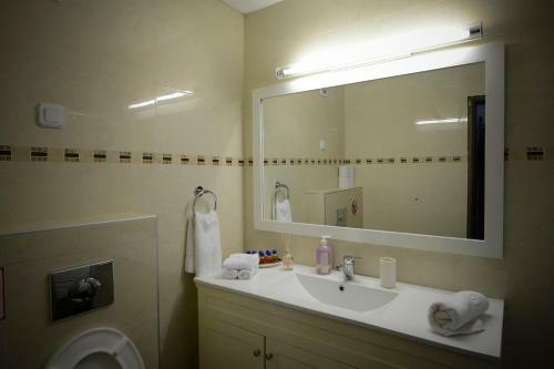 Apartamento Avi's Suites