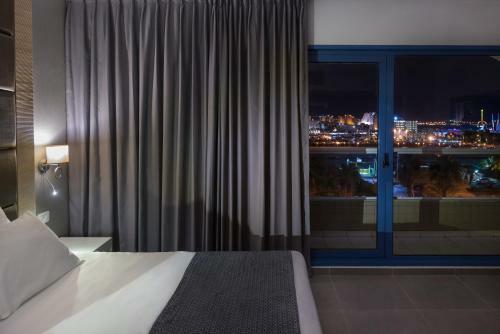 Hotel Astral Coral