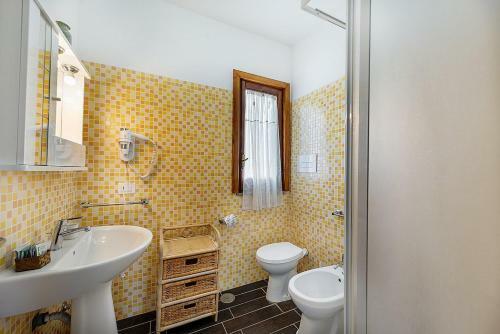 Laureana Cilento Villa Sleeps 5 Pool Air Con