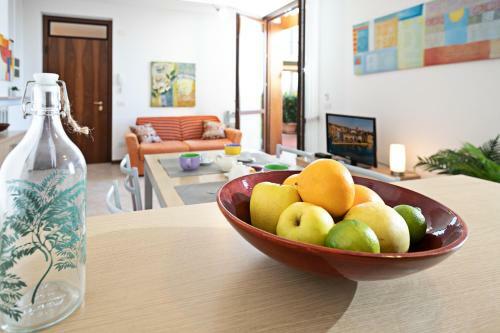 Apartment Miralago - Regarda Travel