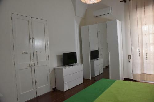 Hostal Stella Double Bedroom