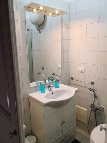 Hostal Stella Double Bedroom