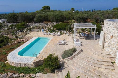 Leuca Villa Sleeps 6 With Pool And Air Con