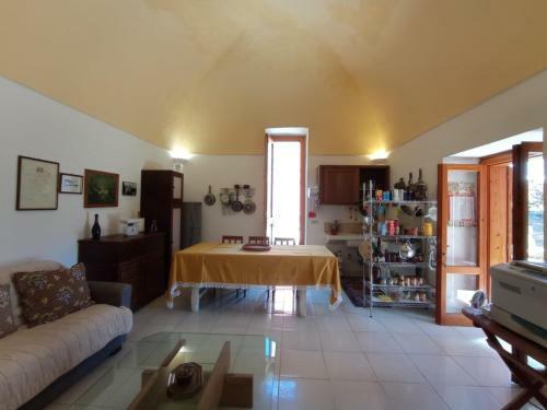 Apartamento D�pendance In Villa Elegante