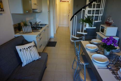 Villa Park Residence