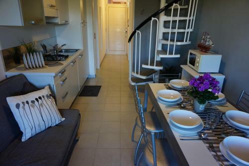 Villa Park Residence