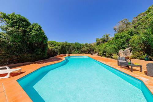 Villa Ambra White