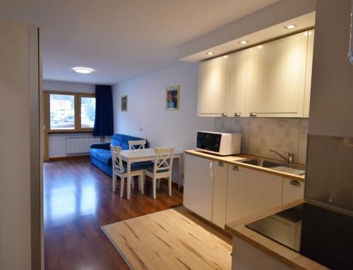 Emerald Studio Apartment