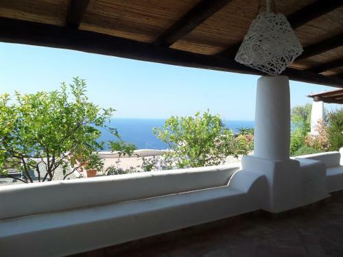 Le Case Del Sole - Terrazzi Panoramici Alle Isole Eolie